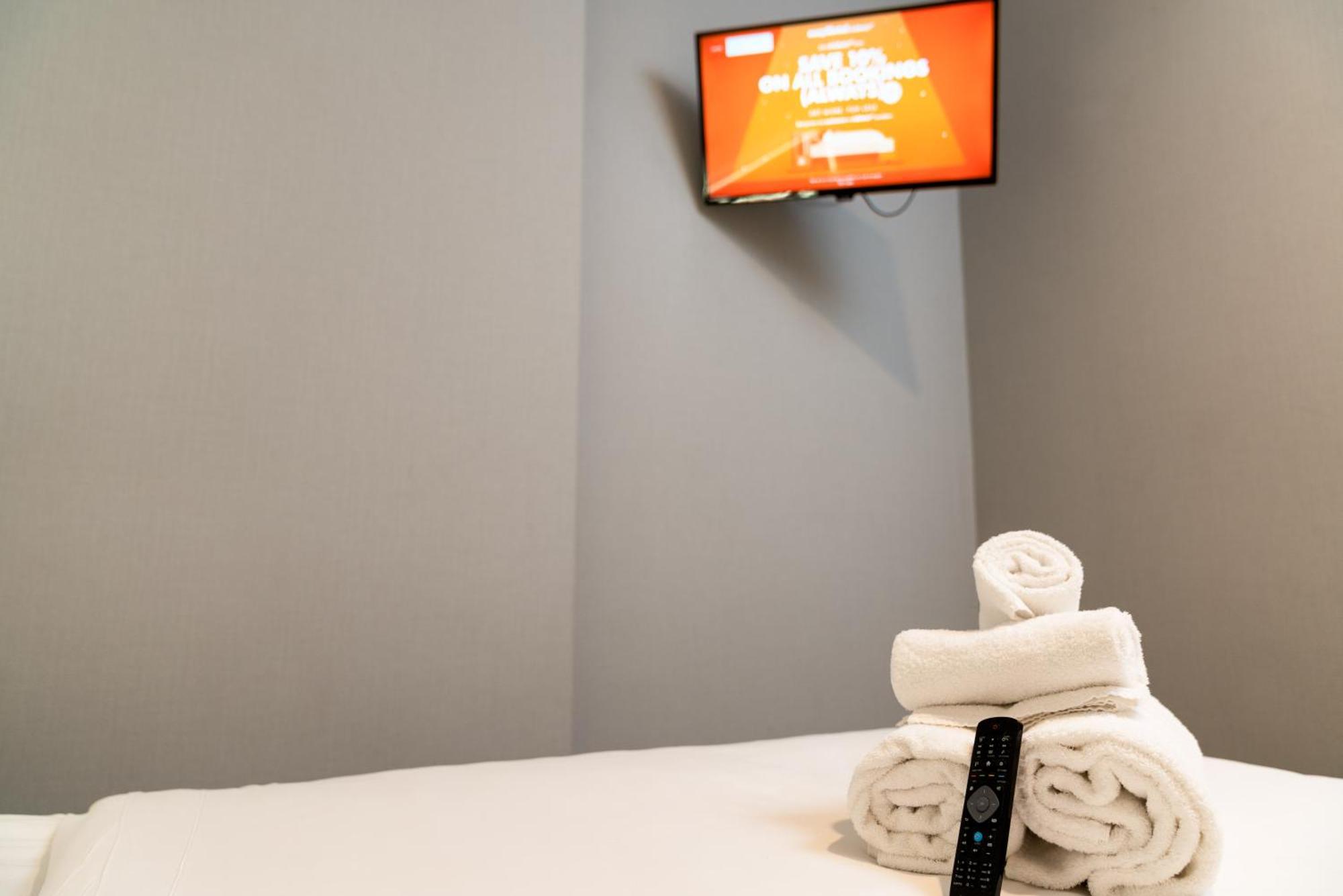 Easyhotel Milton Keynes Kamer foto