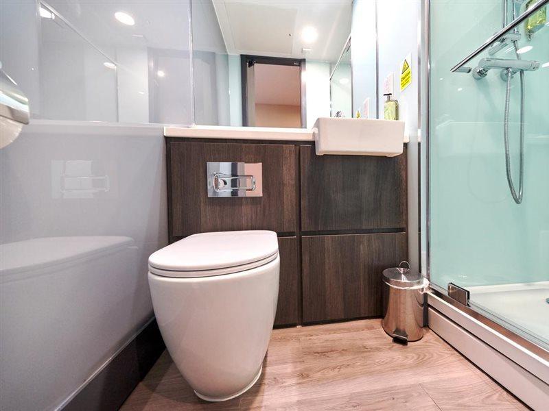Easyhotel Milton Keynes Buitenkant foto